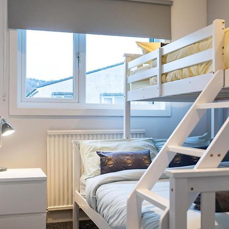 Lovely 3-Bedroom Flat With Free Parking Bridge of Allan Esterno foto